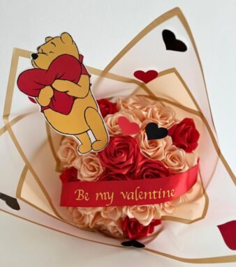 Buchet "Be My Valentine" Winnie the Pooh